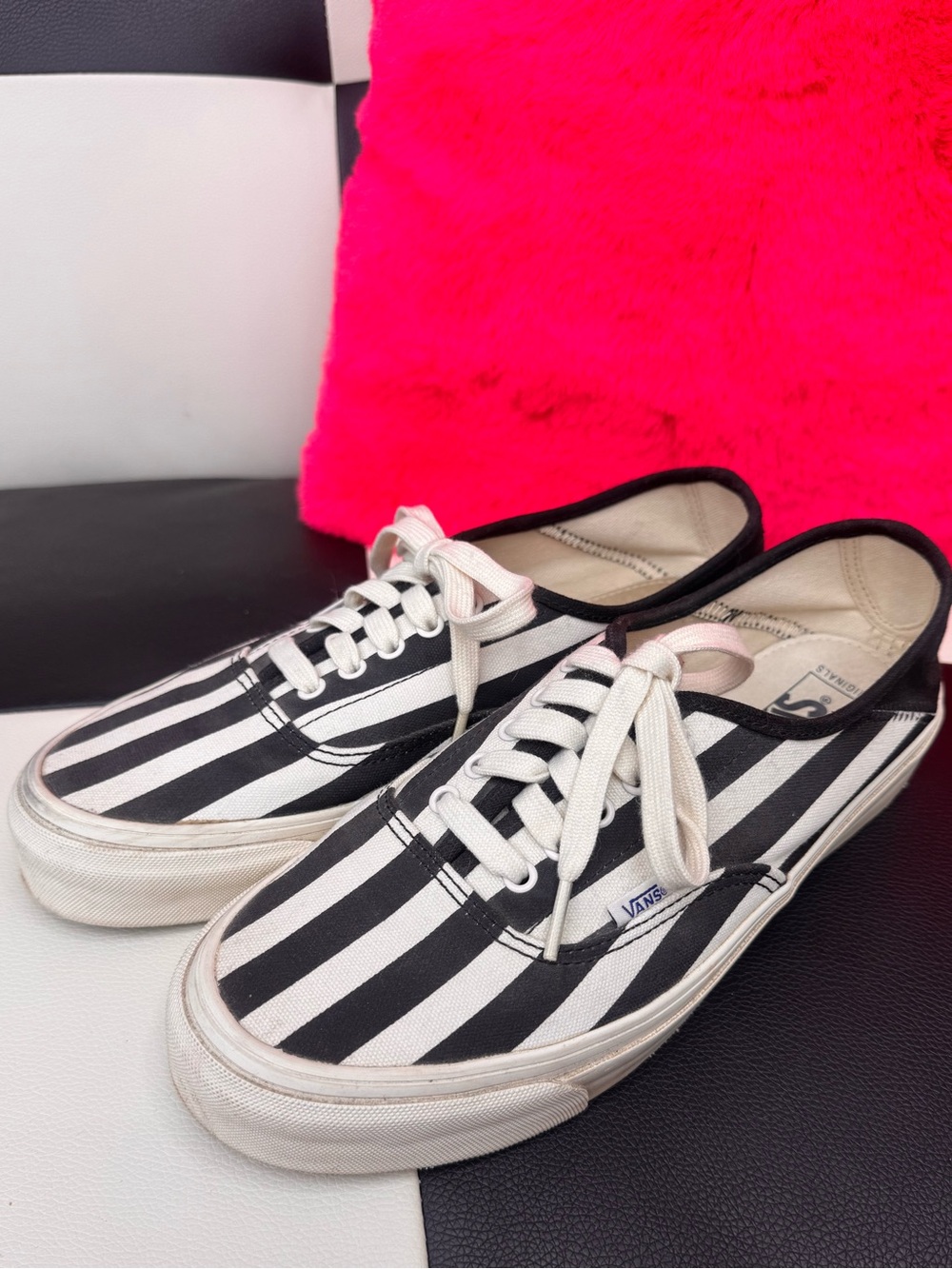 Vans OG Style 43 LX Pinstripe Black Mens 9 Womens 10.5